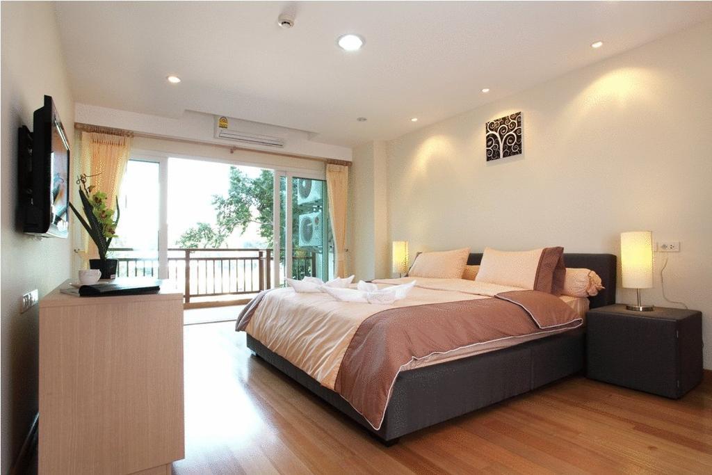 Emerald Palace Aparthotel Pattaya Room photo